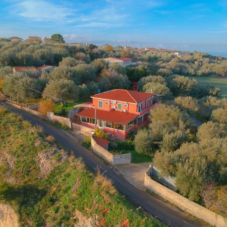 Locanda Adele Parghelia Kültér fotó